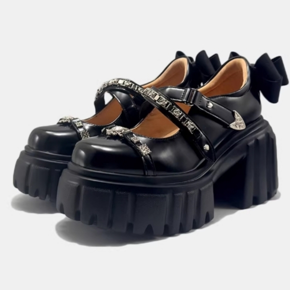 women shoes Heels